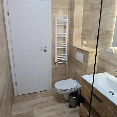 Livia Sea Luxury דירה